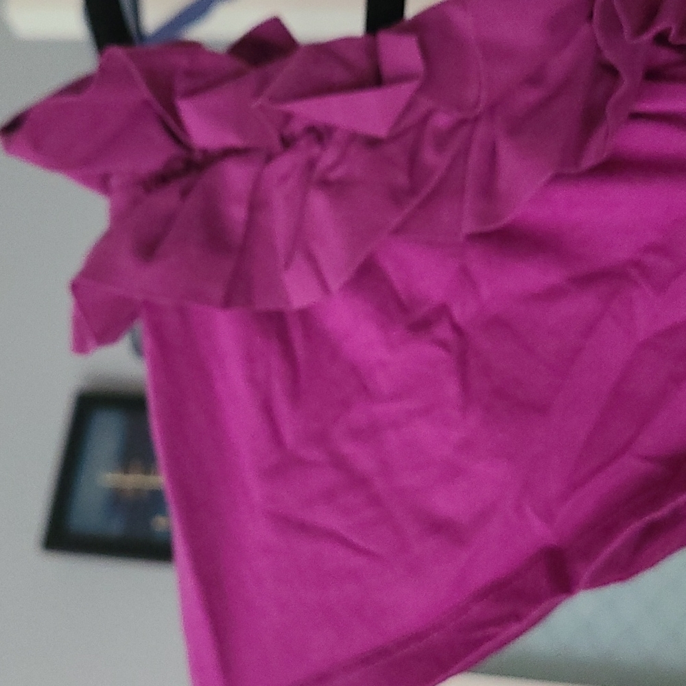 Purple Ruffle top - Picture 4 of 4